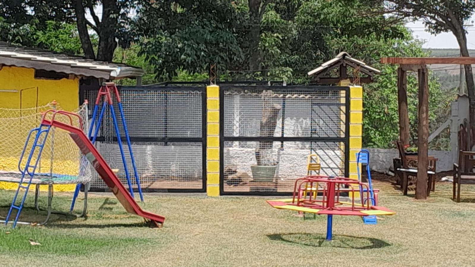 Chacara Em Salto De Pirapora Condominio Arco Iris Luaran gambar
